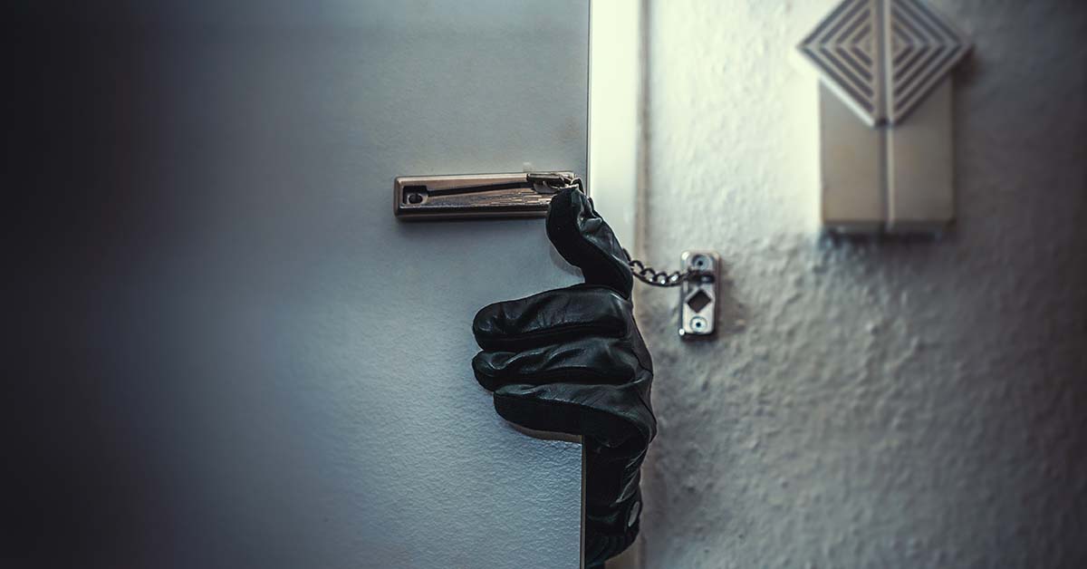 The Difference Between Theft, Robbery, and Burglary